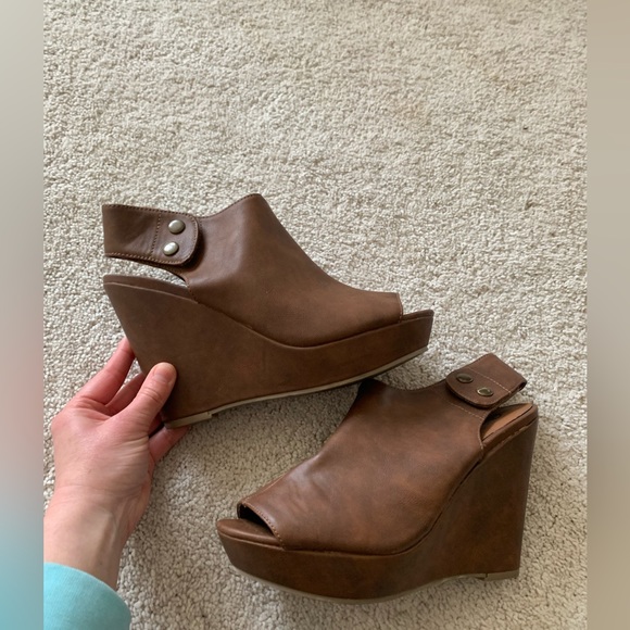 Candies Heels - Picture 5 of 12